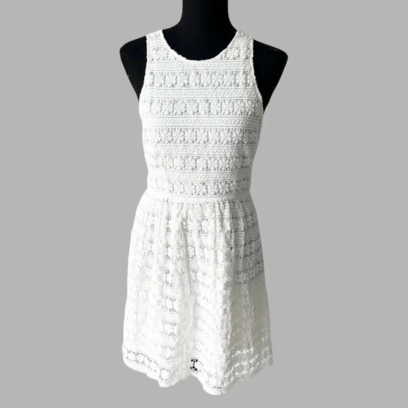 BB Dakota Andree  White Lace Dress - Picture 3 of 15